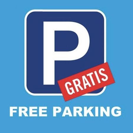 Central And Beautiful Apartment - Free Parking Malaga Exterior photo